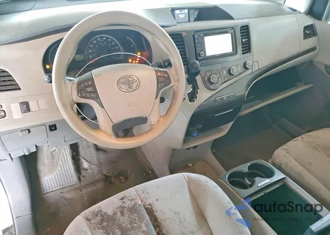 2012 Toyota Sienna Le 8-Passenger из США, поврежденный, VIN 5TDKK3DC4CS264154